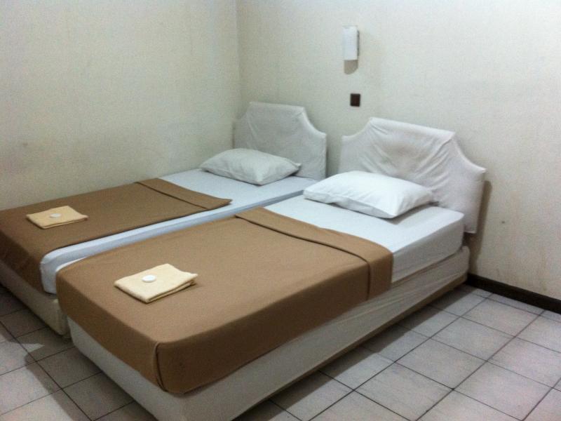 Bandung Indah Hotel מראה חיצוני תמונה